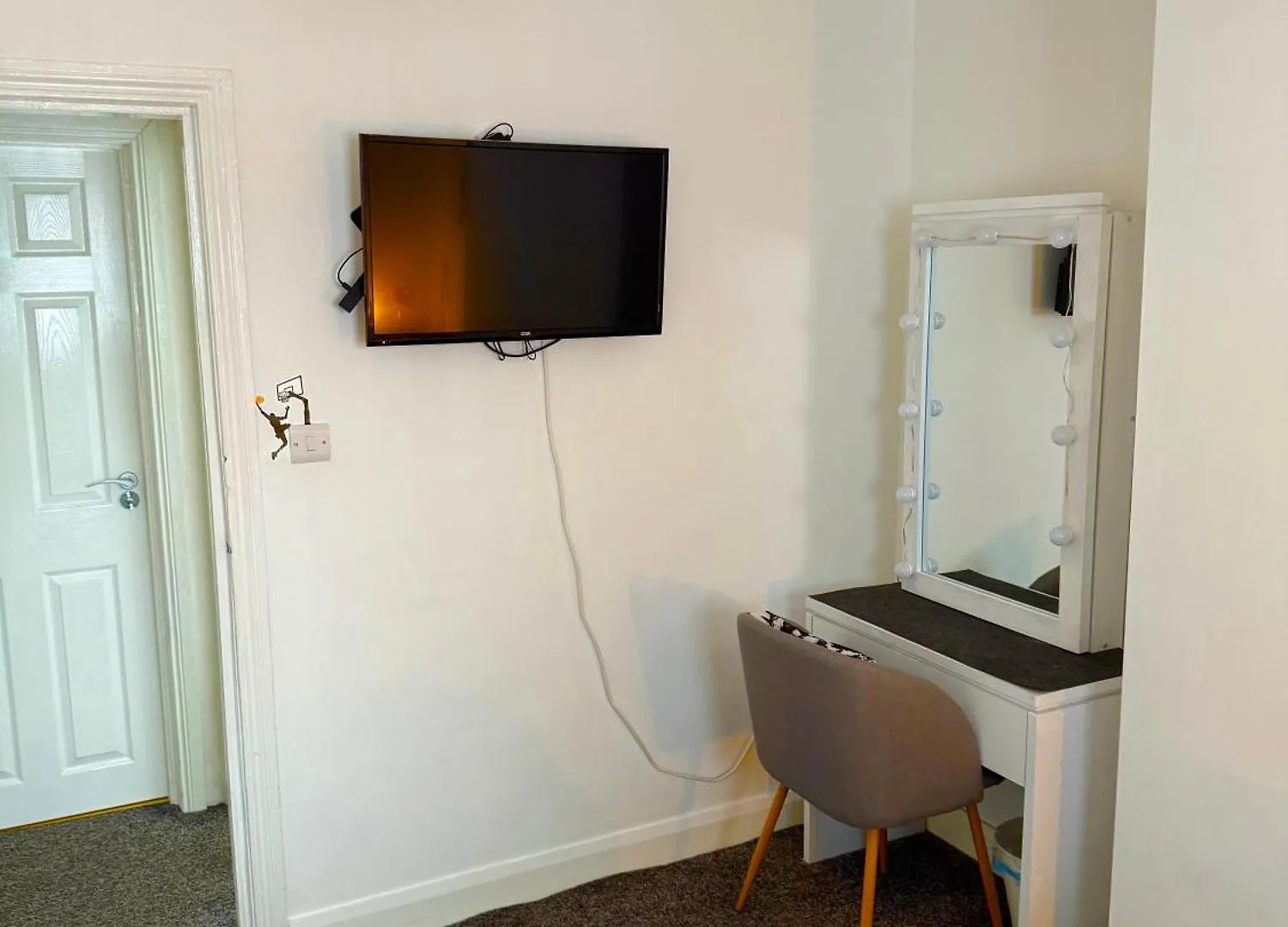 Stay-K-Belfast Cosy Entire House 10 Mins From City Centre